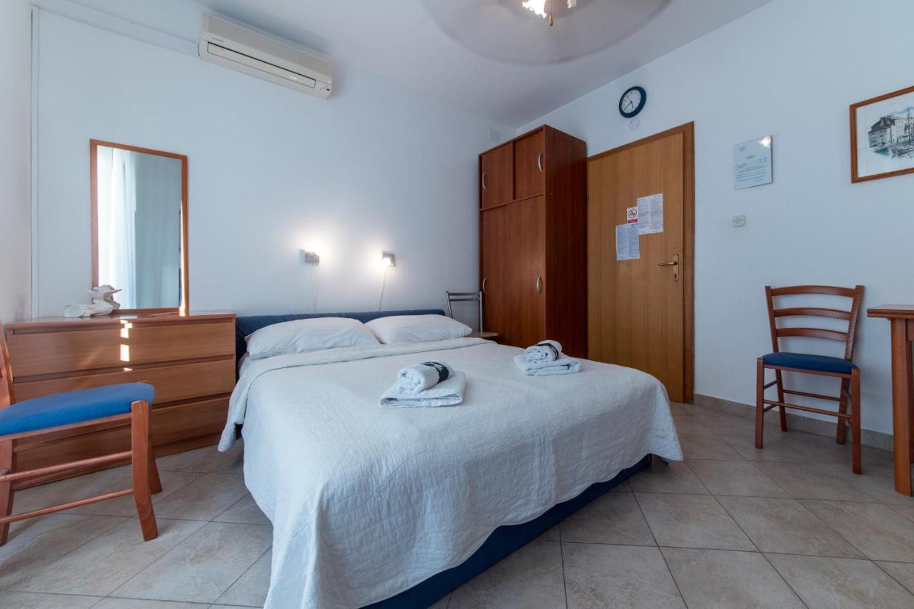 פרומאינה Apartments Niko מראה חיצוני תמונה