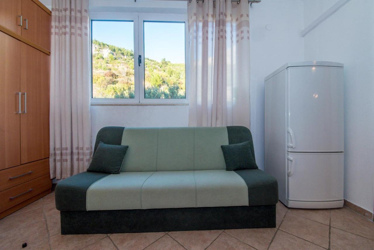פרומאינה Apartments Niko מראה חיצוני תמונה